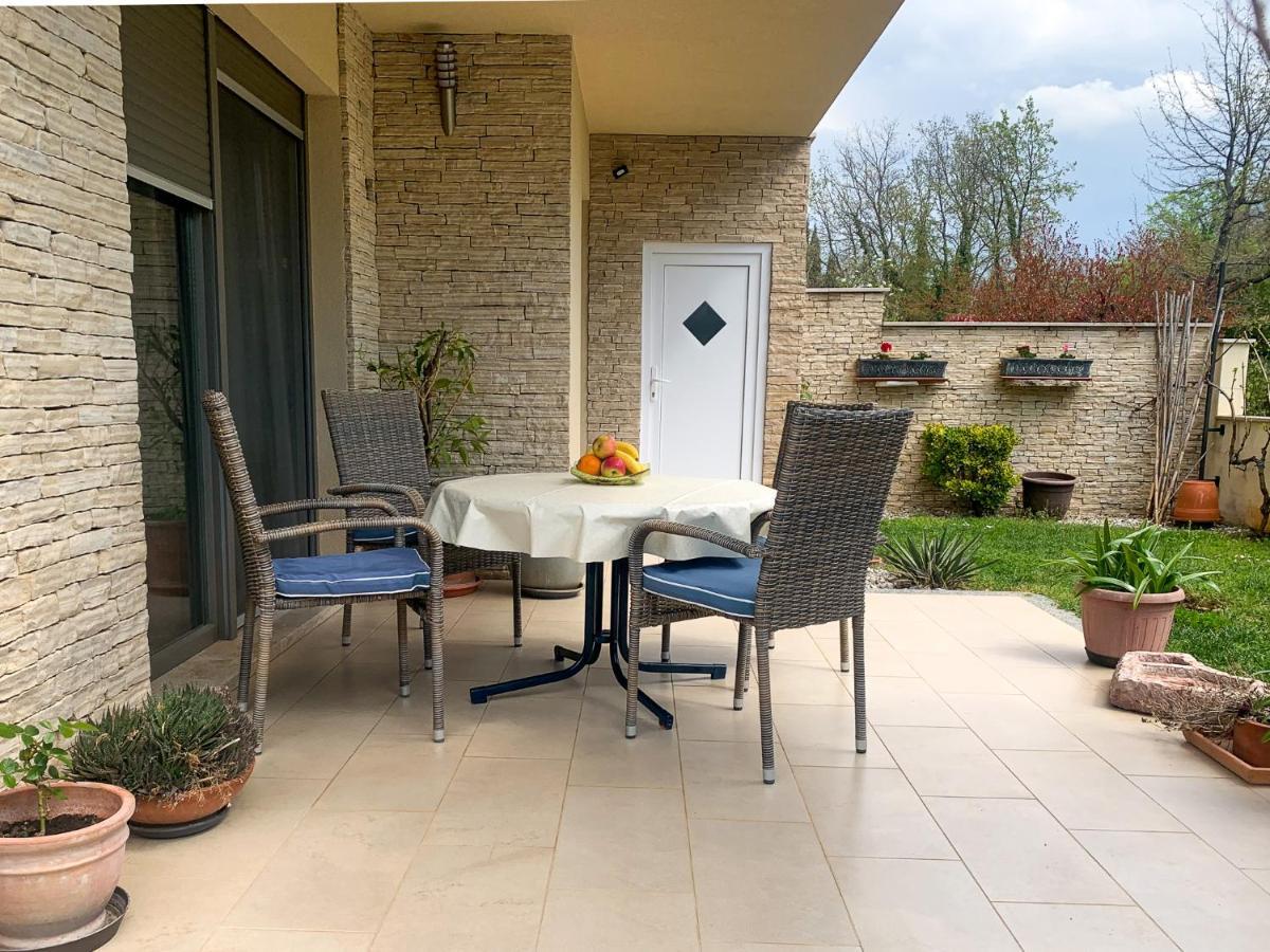 Ferienwohnung Green Garden Poreč Exterior foto